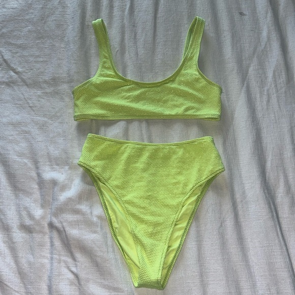 Frankie’s Bikini Matching Set - Picture 1 of 9